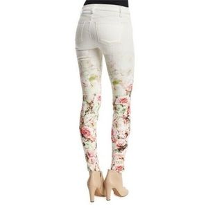 J.  Brand Women’s White Floral Mid-Rise Super-Skinny Floret Jeans Size 2 NWOT